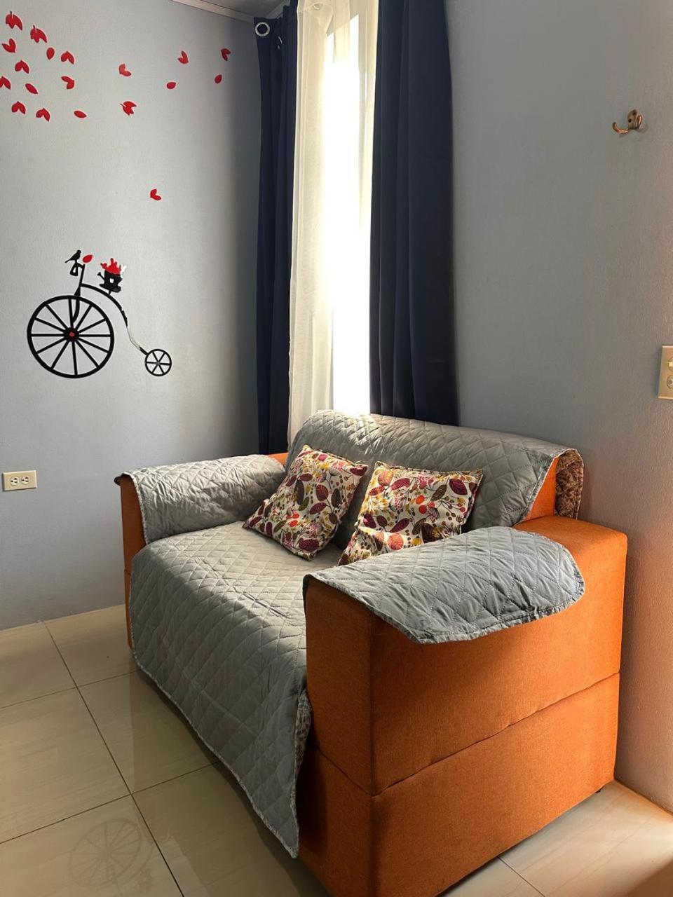 Con Dos Apartment